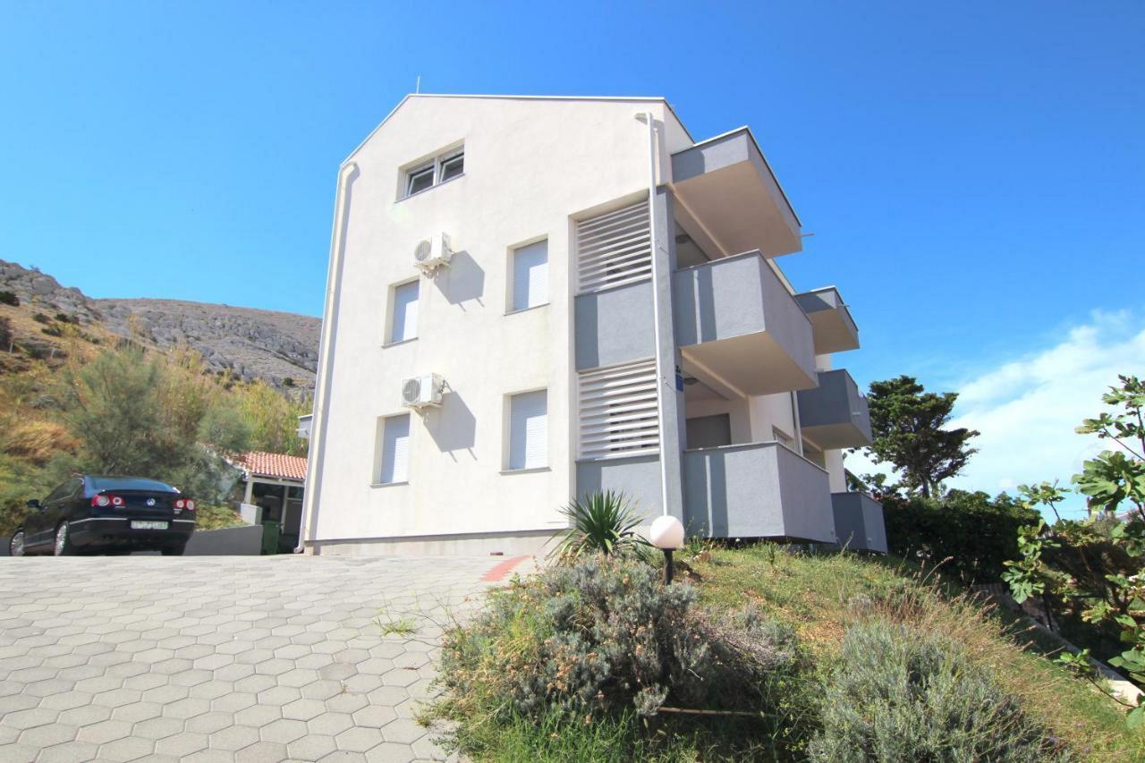 Apartments Sv. Jelena 2 Паг Экстерьер фото